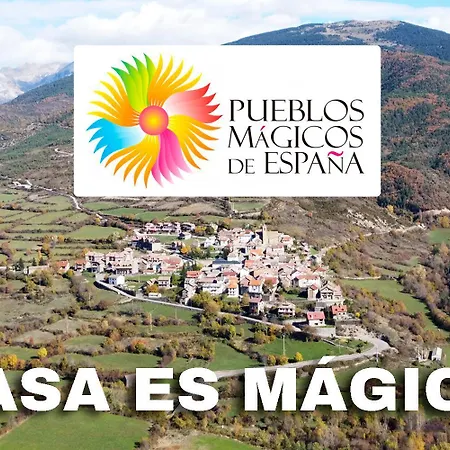 Casa Lo Sastre - *